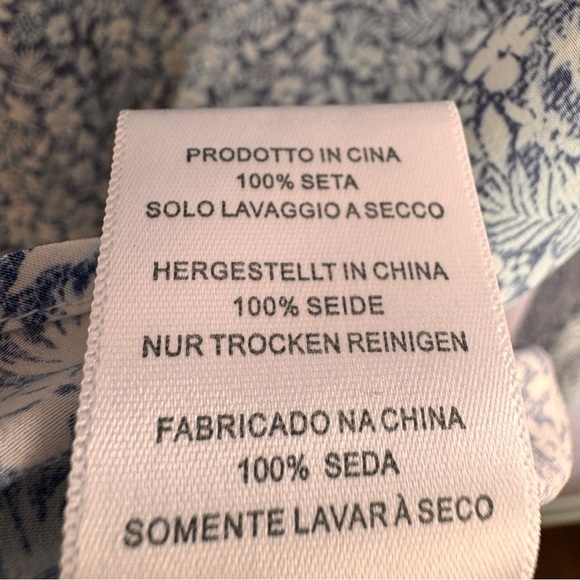 EQUIPMENT size M Blue White Floral Silk Blouse - Picture 7 of 7